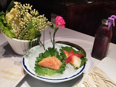 -泓炙颐凤鲜海鲜火锅料理(桐乡店)