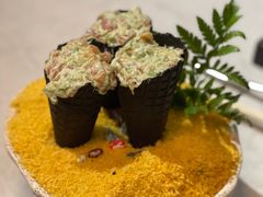 三文鱼牛油果手卷-荟廷·晶萃(陆家嘴尚悦湾店)