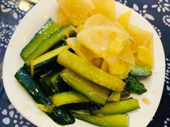 -八两八金·莱芜特色炒鸡(市南漳浦路店)