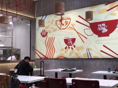 大堂-百事佳烧鸭牛腩(上海虹桥站店)