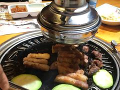 -唯成•韩国炭火烤肉 유성고기