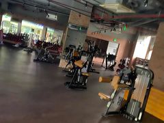 -美格菲健身中心(新都会店)