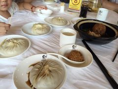 -鸿运酒楼