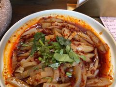 -隔壁老王·家常云南菜(花巷店)
