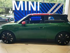 -北京盈之宝宝马&MINI4S店(望京店)