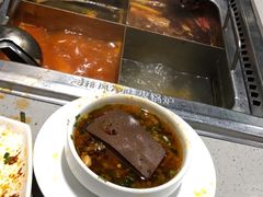 -海底捞火锅(关山保利店)