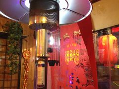 -愉肴麻辣香锅(中山路店)