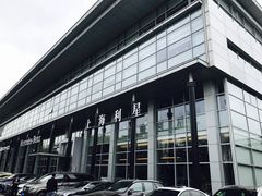 -奔驰上海利星(七宝店)