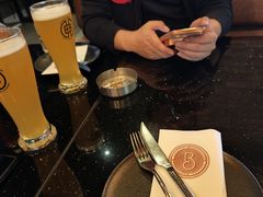 -BOURBON 玻本美式餐厅酒吧(虹桥新天地店)