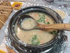 -云晓光头烧烤吧(盛夏店)