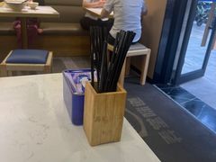 -弄堂咪道-饭香·面香·馄饨香(兴梅店)