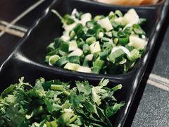 -常赢三兄弟·清真涮肉·清真炒菜(朝阳新城店)