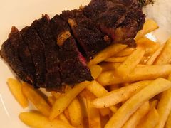 -羽深肉铺 Steak & Wine