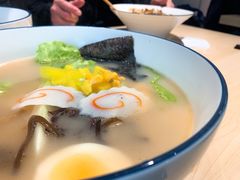 -汤去三面