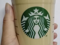 樱绽草莓茶拿铁-星巴克(温州瑞安吾悦广场店)