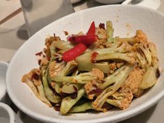 -渔语鱼酸菜鱼新川菜(来福士店)