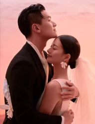 -钟爱一生婚纱摄影旗舰店