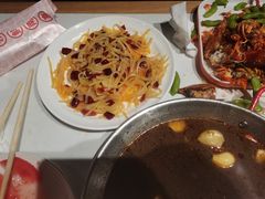 酸辣土豆丝-杨氏青龙虾·羊蝎子(托乐嘉店)