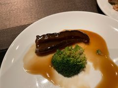 -大中华希尔顿酒店-念自助餐·嗨啤·小龙虾