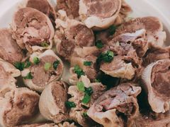 -蒙亨·手把肉·蒙古包文化主题餐厅(天恒广场店)