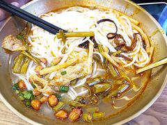 -狼狼一碗螺蛳粉·24小时营业