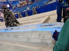 -长沙湘江冰雪世界