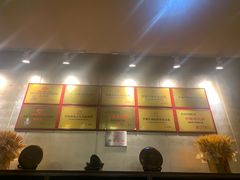 -憨石匠鲜菜火锅(沙坪坝融汇温泉店)