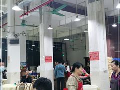 大堂-标记美食新鲜猪杂(兴南大道店)