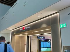 -维也纳国际机场