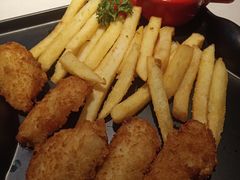 炸薯条配炸鸡-豪客来牛排(东区万达坊店)