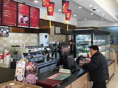 -85度C(生甜甜圈研究工坊·上海局门店)