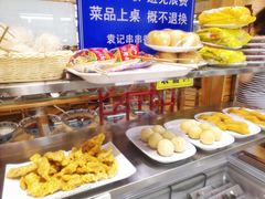 -袁记串串香(泉水轻轨站店)