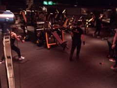 -W FITNESS 威尔仕健身·游泳(老西门新苑店)