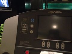 iphone_upload_pic-丽思卡尔顿酒店泳池(金融街店)