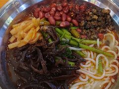 -雙冲柳州螺蛳粉&酸嘢&桂林米粉(簋街店)
