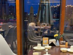 -翠山·映月湖景餐厅(映月湖公园店)