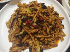 鱼香肉丝-老厨家(友谊路总店)
