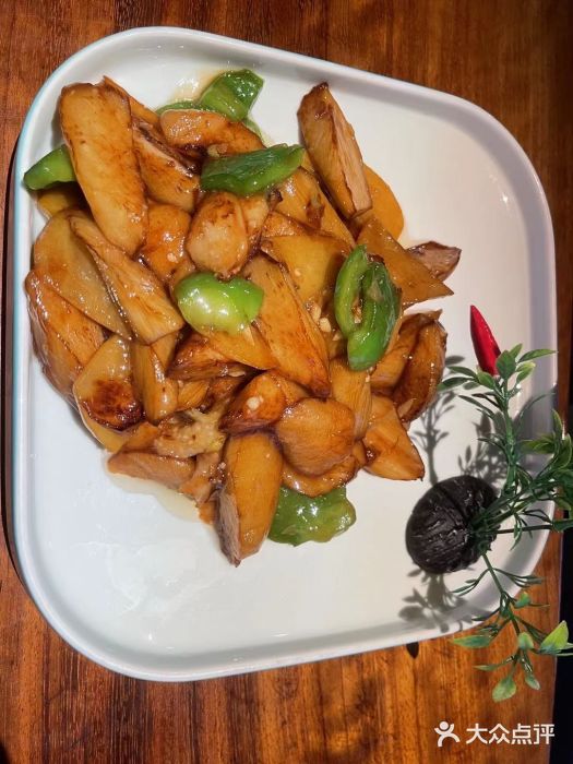 嘎吧锅私家菜馆(新村十区店)图片