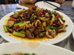 -江湖黑大兔(杨家坪店)