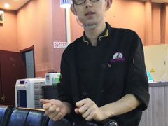 -利昂法式铁板主题餐厅(新奥购物中心店)