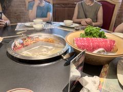 -廖掌柜·重庆鲜货火锅(上海首店)