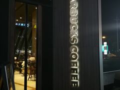 门面-星巴克臻选(苏州久光百货店)