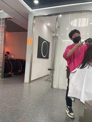 -艾美A·M Hair Salon