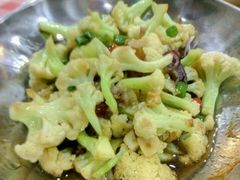 -鲁班小馆(政四街店)