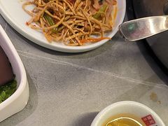 -宴全牛粤来越牛潮汕鲜牛肉火锅(海州万达广场店)