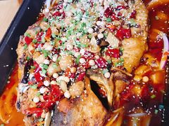 -小小河边鱼(天润城店)