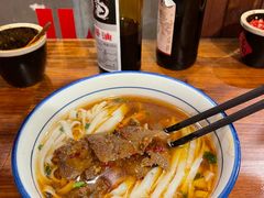 -矮子粉店1985·长沙米粉(湘春路店)