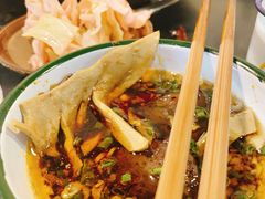 -行是老火锅(恒大御龙天峰店)