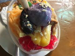 -Jonah's Fruit Shake & Snack Bar