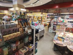 -新华书店(保利水城店)
